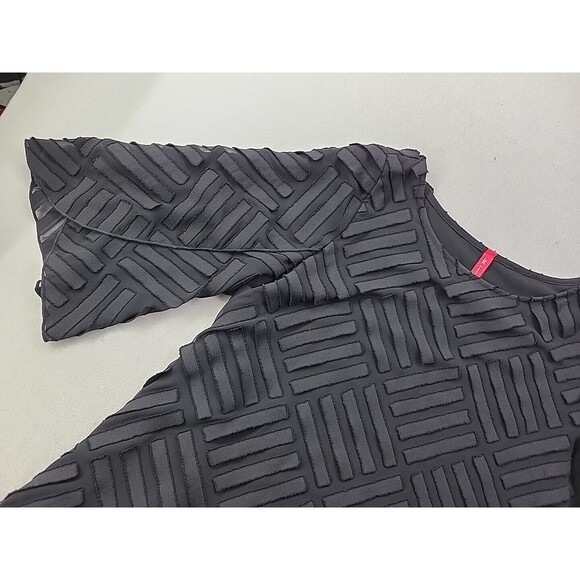 IC Connie K Black Asymmetrical Textured Chiffon Stripe Blouse Flutter Sleeve - S - Picture 4 of 10